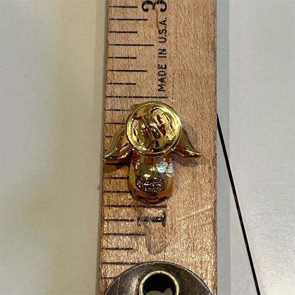 Vintage Barbara Mandrell Gold-Toned Angel Pin with Clear Rhinestones - Picture 9 of 11